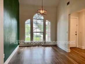 613 Millcreek Ln in Leander, TX - Building Photo - Building Photo