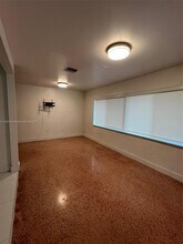 200 NE 108th St in Miami, FL - Building Photo - Building Photo
