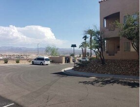 2200 Highpointe Dr in Laughlin, NV - Building Photo - Building Photo