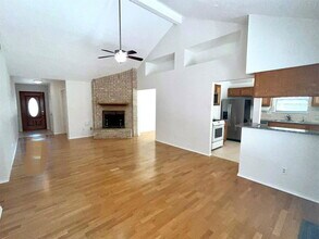 5 Birchcane Ct in Spring, TX - Building Photo - Building Photo