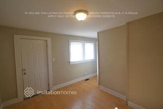 1908 Whitsett St in Burlington, NC - Building Photo - Building Photo