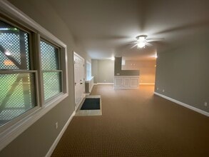 26 Dorothy Dr, Unit The Nest at Pine Bush in Pine Bush, NY - Foto de edificio - Building Photo