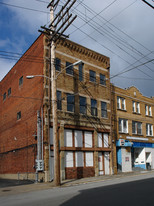 311 Brownsville Rd in Pittsburgh, PA - Building Photo