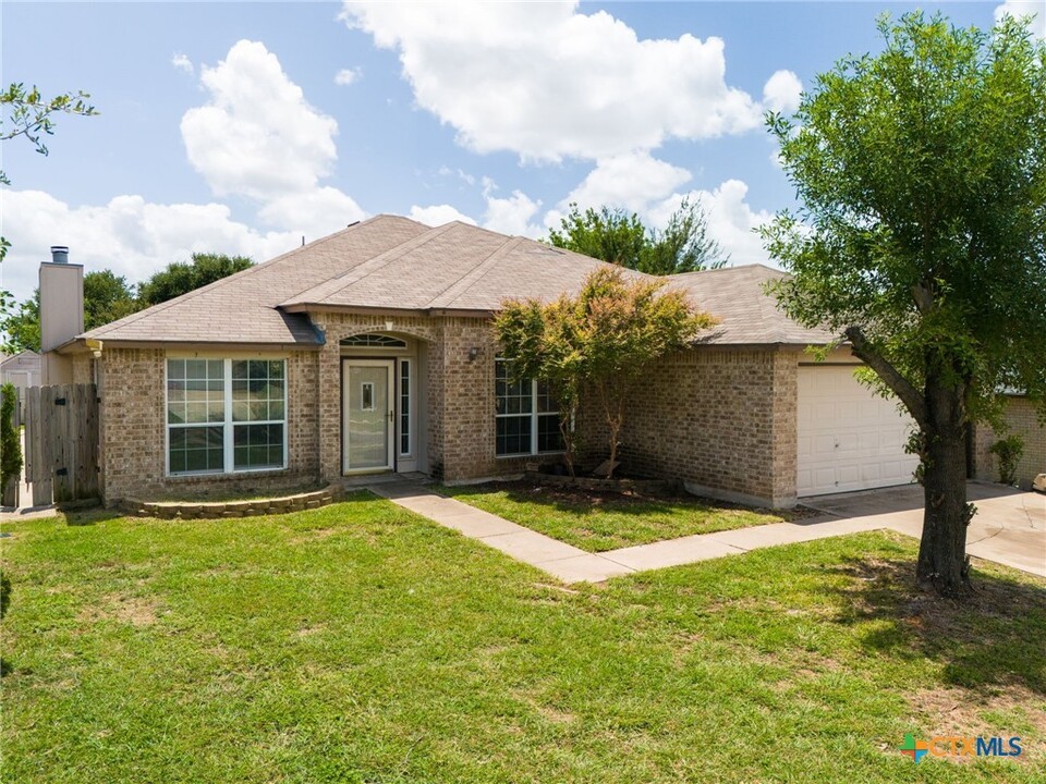 4122 Fawn Dr in Killeen, TX - Foto de edificio