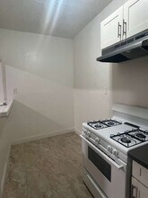 904 S Catalina St in Los Angeles, CA - Foto de edificio - Building Photo