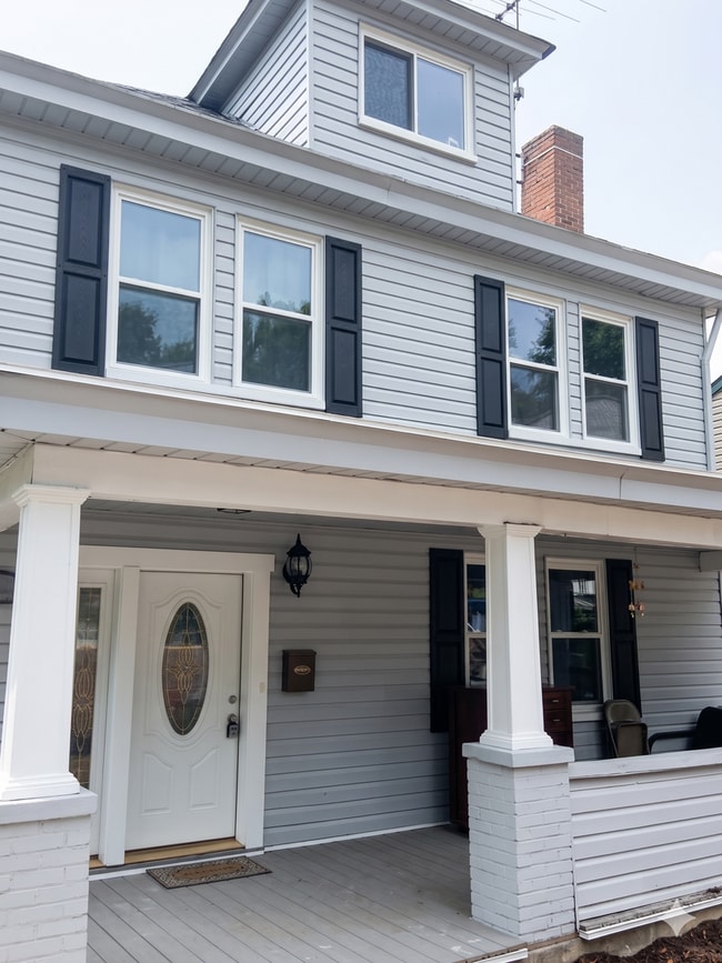 property at 2820 Patterson St