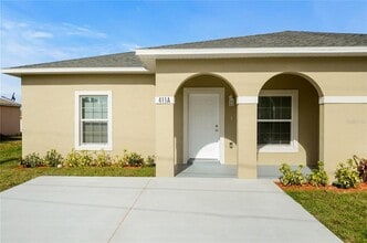 411 Blackbird Way in Poinciana, FL - Building Photo - Building Photo