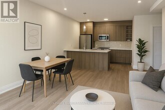 353 Wilmont Ave in Ottawa, ON - Building Photo - Building Photo