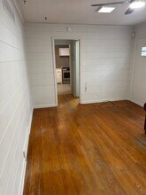 4211 E 61st St in Kansas City, MO - Building Photo - Building Photo