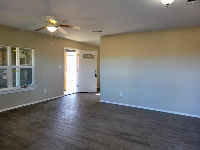 1317 E Main St in Gun Barrel City, TX - Building Photo - Building Photo