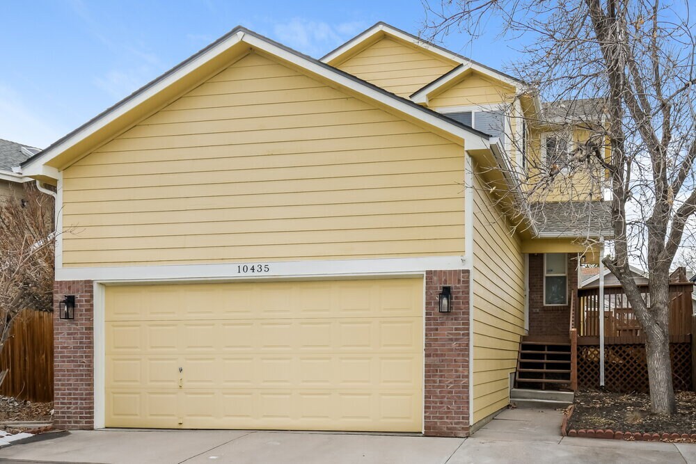 10435 W 82nd Pl in Arvada, CO - Building Photo