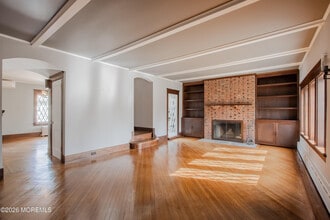 3 Monmouth Ave in Rumson, NJ - Building Photo - Building Photo