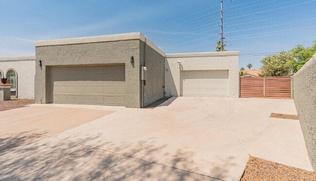 property at 15602 N 56th Pl