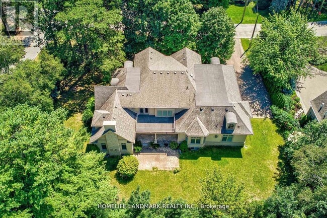 property at 450 Meadow Wood Rd
