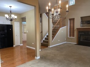 2824 White Thorn Cir in Naperville, IL - Building Photo - Building Photo