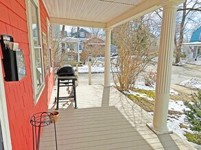 6 Monadnock Ct in Keene, NH - Building Photo - Building Photo