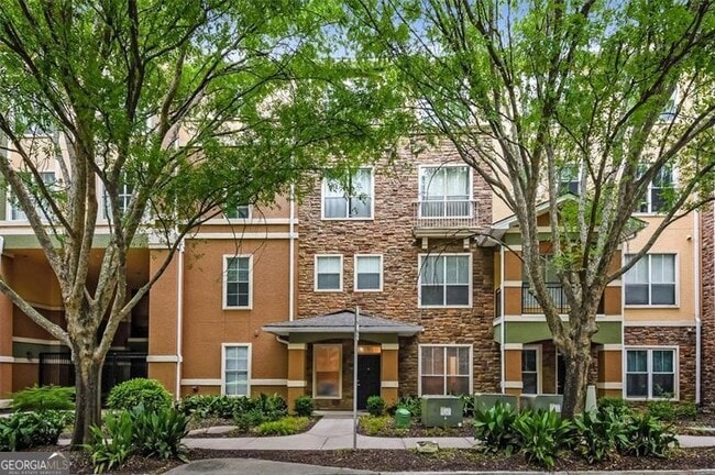 property at 10 Perimeter Summit Blvd