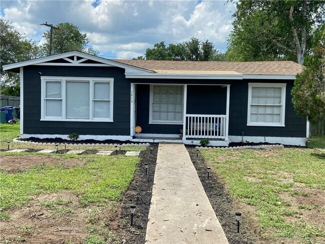 property at 1413 E Corpus Christi St