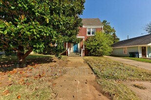 2229 NW 12th St in Oklahoma City, OK - Building Photo