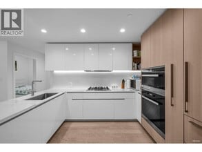 6833 Pearson Wy in Richmond, BC - Building Photo - Building Photo