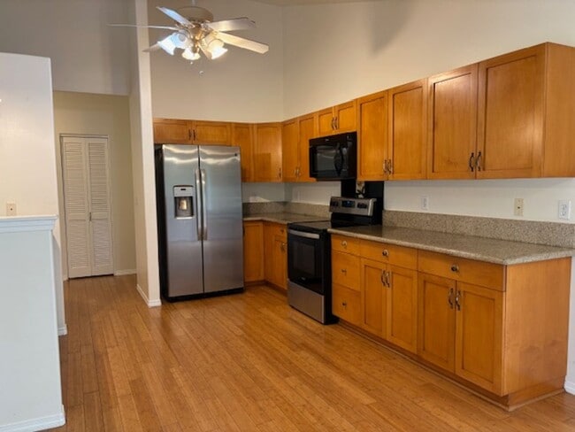 property at 68-1852-1852 Puu Nui St