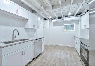 2218 Belvedere Ave SW in Atlanta, GA - Building Photo - Building Photo