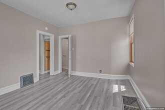 1016 N Union St in Appleton, WI - Building Photo - Building Photo