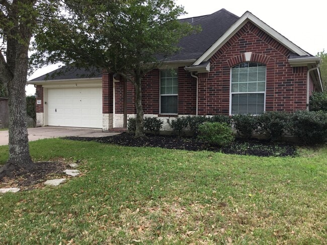property at 7612 Misty Lake Ln