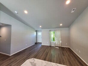 1508 S Madison St in Moses Lake, WA - Building Photo - Building Photo
