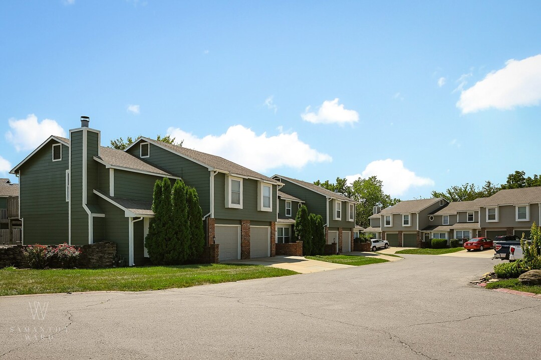 Sagebrook Townhomes in Lawrence, KS - Building Photo