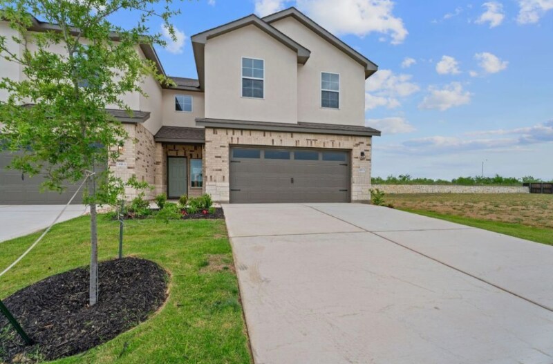 14816 Afleet Alex St in Manor, TX - Building Photo