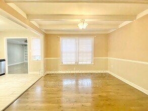 34 Hatteras Landing in Hampton, VA - Building Photo - Building Photo