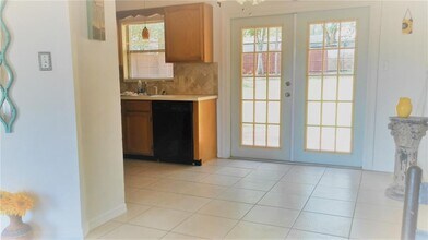 222 Clara Vista St in Debary, FL - Building Photo - Building Photo