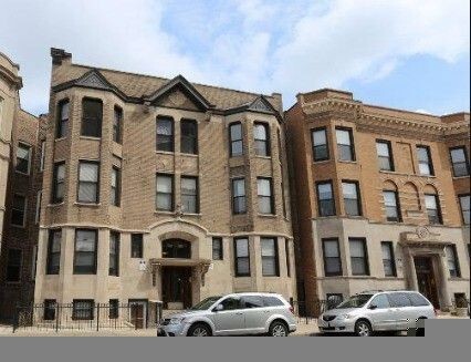 908 W Montrose Ave, Unit #3 in Chicago, IL - Building Photo