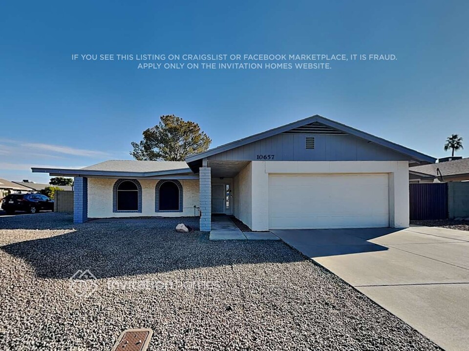 10657 N 66th Ave in Glendale, AZ - Building Photo