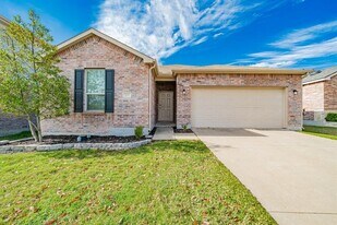 103 Honeysuckle Ct. in Royse City, TX - Building Photo
