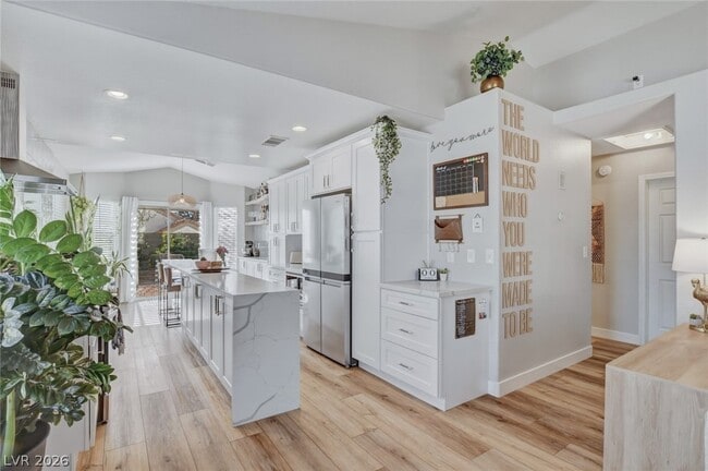 9601 Crystal Cup Dr in Las Vegas, NV - Building Photo - Building Photo