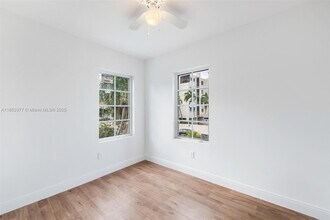 410 76th St in Miami Beach, FL - Building Photo - Building Photo