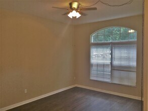 1309 Kintla Rd in Apopka, FL - Foto de edificio - Building Photo