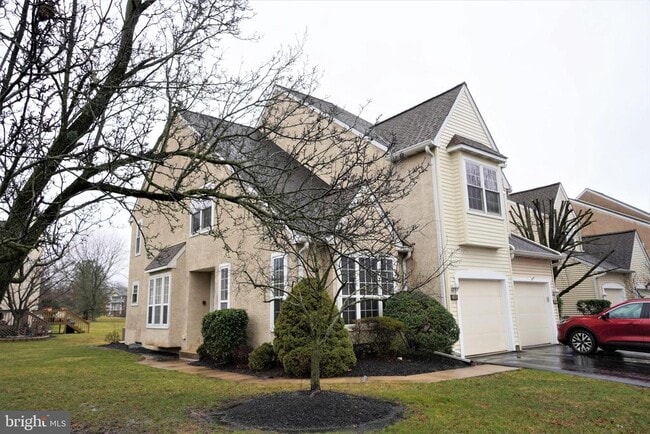 458 Country Club Dr in Lansdale, PA - Building Photo - Building Photo