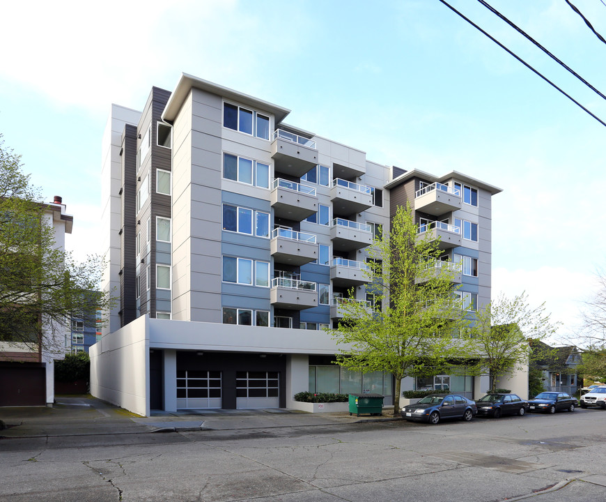 1753 in Seattle, WA - Building Photo