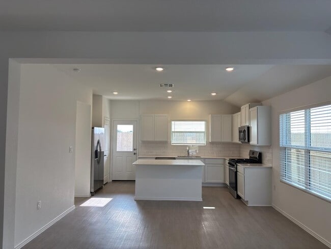 property at 209 Camargue Dr