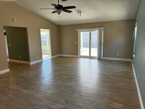 907 Lee Ct in Panama City, FL - Building Photo - Building Photo