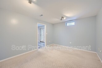 813 Lindsey Manor Ln in Silver Spring, MD - Building Photo - Building Photo