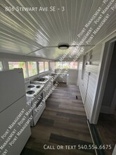 806 Stewart Ave SE in Roanoke, VA - Building Photo - Building Photo