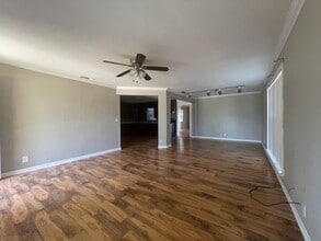 1002 N 17th St in Lamesa, TX - Building Photo - Building Photo