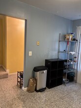 211 Roundhouse Ct in Baltimore, MD - Foto de edificio - Building Photo