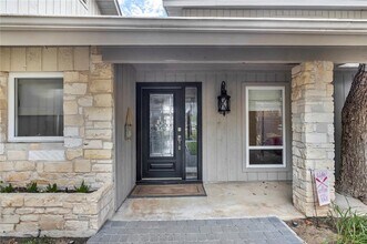 6702 Elfland Dr in Austin, TX - Building Photo - Building Photo