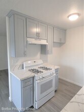 1061 Cerritos Ave in Long Beach, CA - Building Photo - Building Photo