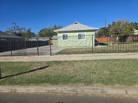333 N 4th St in Banning, CA - Building Photo